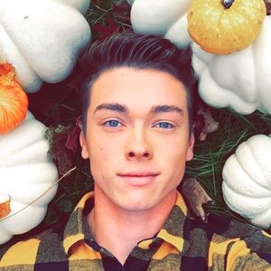 Meet your Posher, Stephen